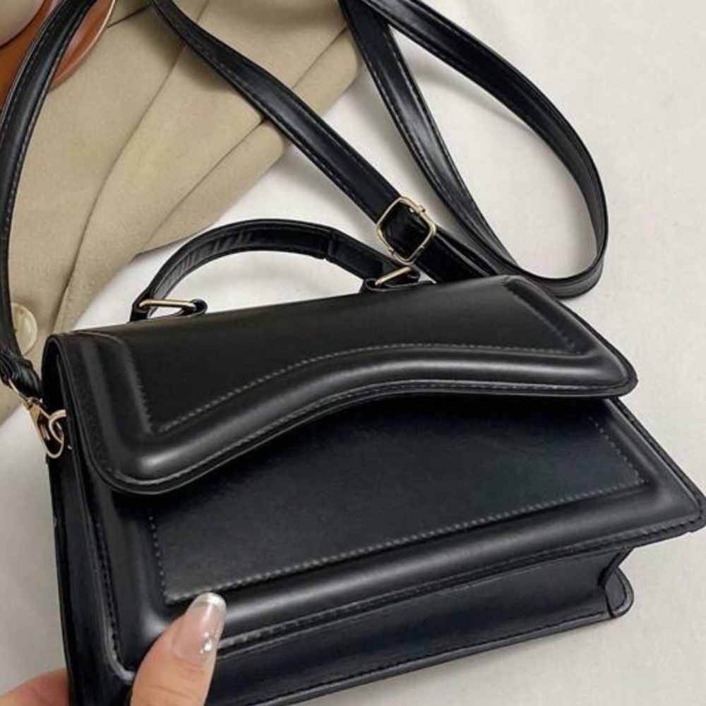 Handbag - Picture 3 of 4